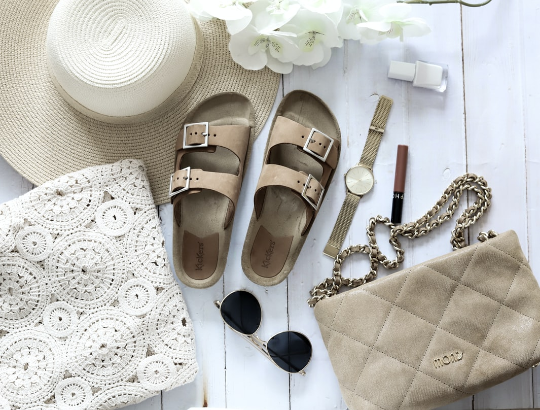 women / Accessories